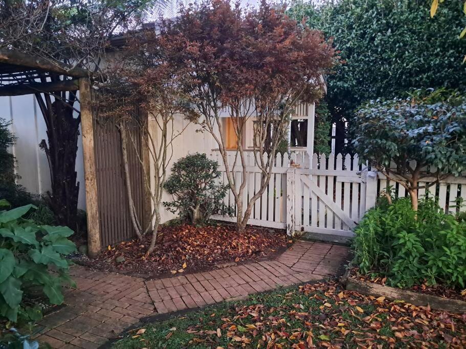 Secret Cottage Waitara Exterior photo